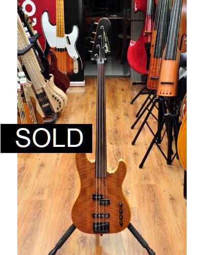 Fender 1984 Jazz Bass Special Lacewood top Fretless (custom made)